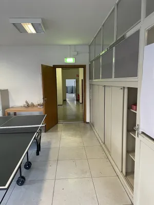 8-Zimmer-Gewerbeimmobilie mieten in Vöcklabruck – 233 m², € 1.977 – Bild 15 von 19