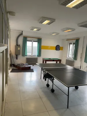 8-Zimmer-Gewerbeimmobilie mieten in Vöcklabruck – 233 m², € 1.977 – Bild 12 von 19