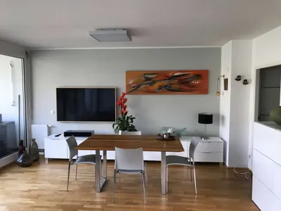 Helle & Luxuriöse Pärchen Wohnung direkt am Laudonschen Wald provisionsfrei vom Eigentümer, photo 3