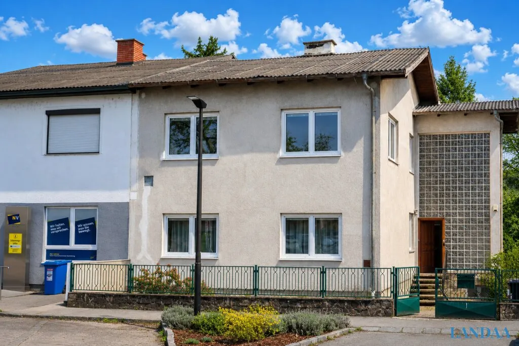 Ein Haus. Zwei Möglichkeiten. – pohled 2