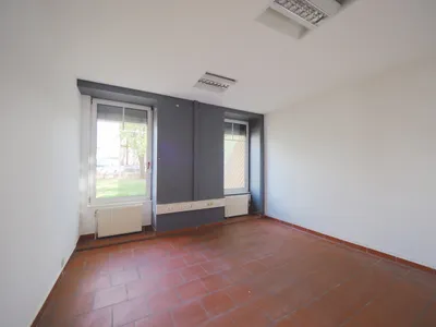 13-Zimmer-Gewerbeimmobilie mieten in Mödling – € 3.590 – Bild 8 von 28