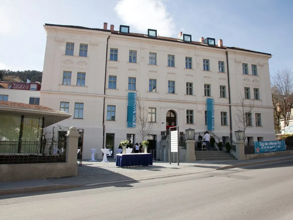 Anlagechance an repräsentativer Adresse | TOP 03, barrierefreie 4-Zimmer-Einheit in der Alten Sparkasse im Zentrum von Imst Tirol - Ansicht 3