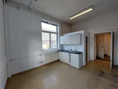 8-Zimmer-Gewerbeimmobilie mieten in Wien – 227 m², € 2.958 – Bild 5 von 15