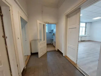 8-Zimmer-Gewerbeimmobilie mieten in Wien – 227 m², € 2.958 – Bild 2 von 15