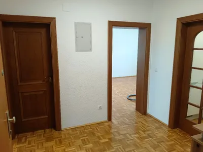 3-Zimmer-Wohnung mieten in Ried im Innkreis – 83 m², € 1.058