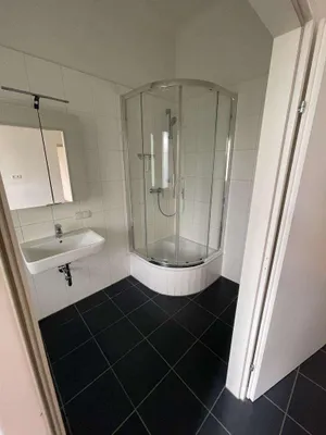 4-Zimmer-Wohnung mieten in Graz – 103 m², € 1.270 – Bild 3 von 12
