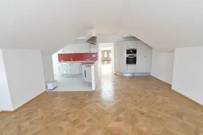 4-Zimmer-Gewerbeimmobilie mieten in Baden – 230 m², € 3.591 – Bild 5 von 11