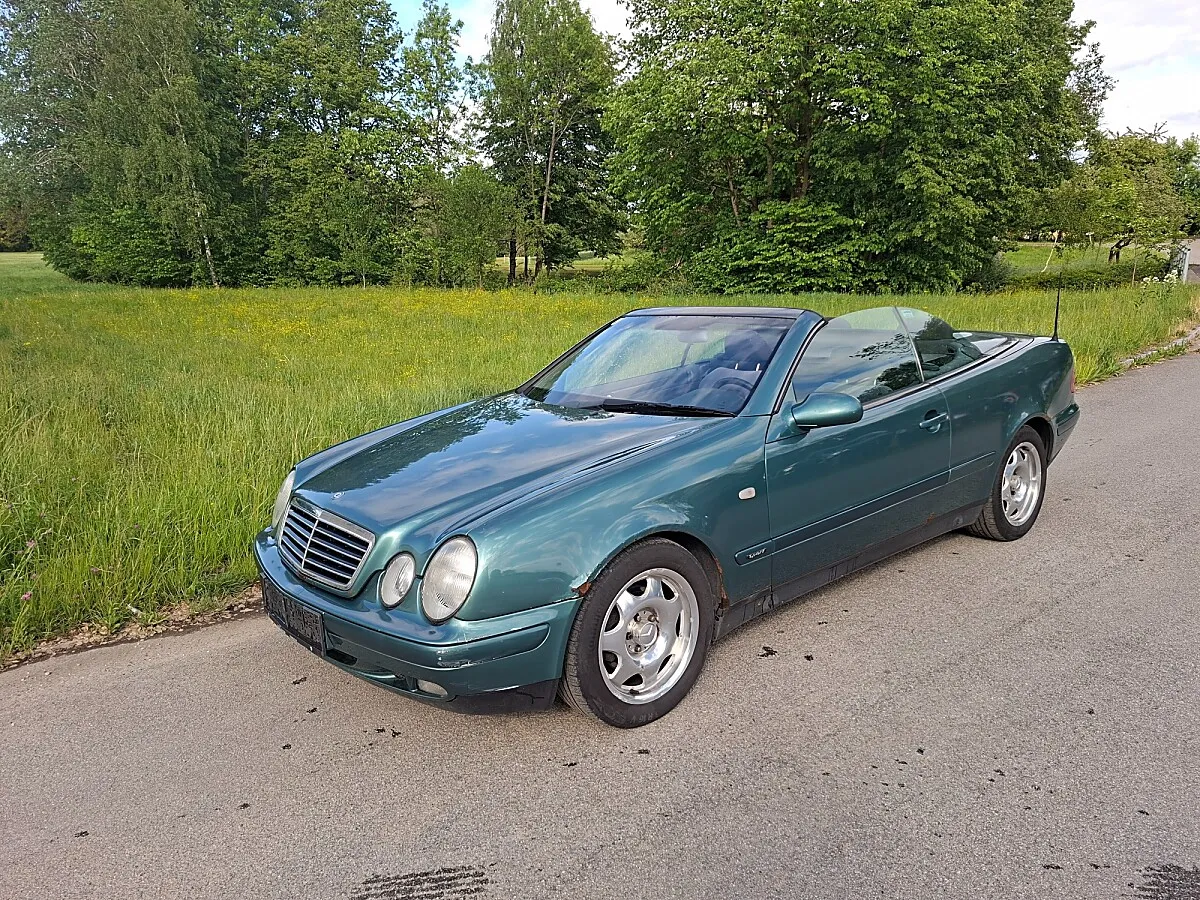 Mercedes-Benz Clk 200 2000 photo 2