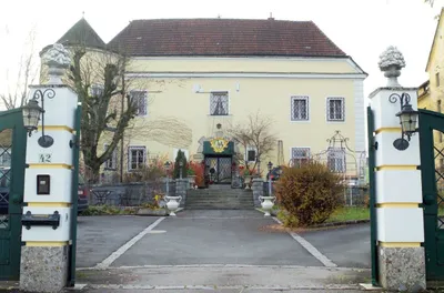 Gewerbeimmobilie mieten in Steyr-Land – Bild 2 von 10
