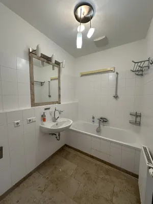 4-Zimmer-Wohnung mieten in Wien – 127,21 m², € 1.990 – Bild 9 von 10