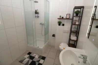 2-Zimmer-Gewerbeimmobilie mieten in Korneuburg – 105 m², € 708 – Bild 7 von 12