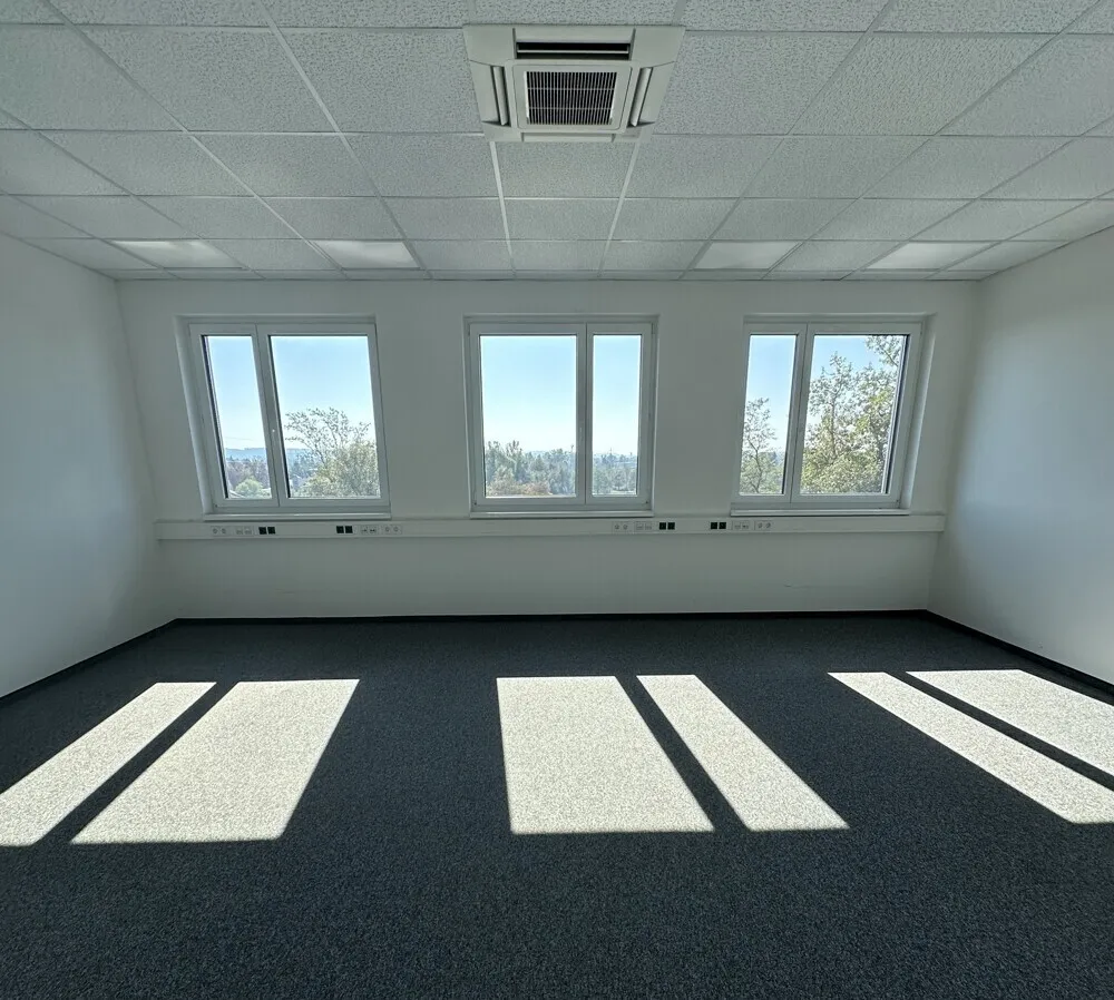 Moderne Bürofläche mit Parkplätzen & Werbemöglichkeit - Ansicht 2