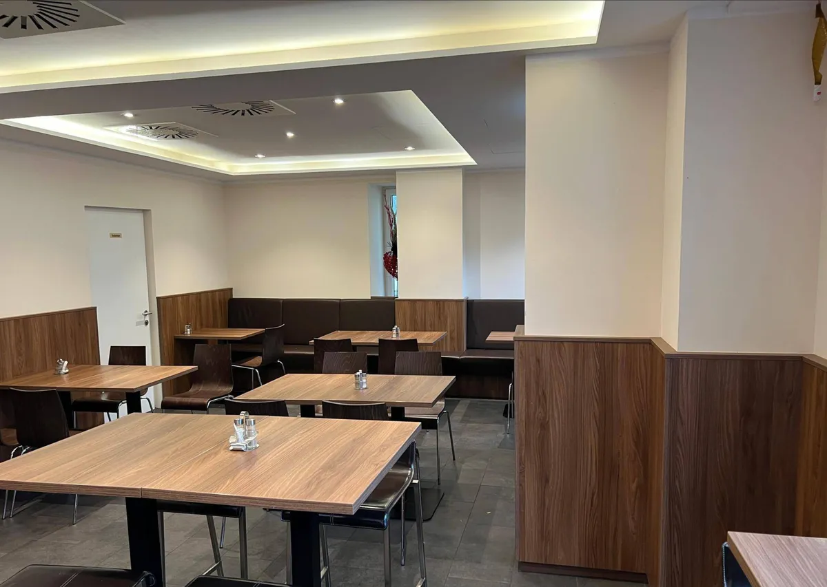 Betriebsübernahme gegen Ablöse | 1A-Ecklokal am Hauptplatz Purkersdorf | 116 m² + Keller - Ansicht 3