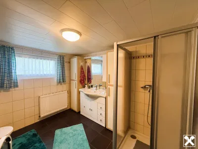 7-Zimmer-Haus kaufen in Neunkirchen – 185 m², € 299.000 – Bild 6 von 23