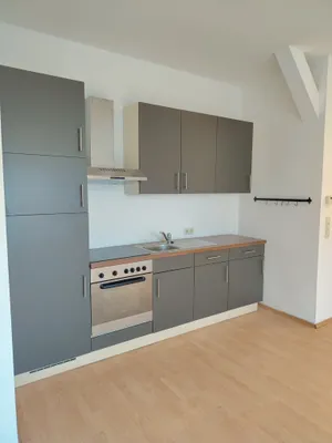 2-Zimmer-Immobilie kaufen in Wiener Neustadt – 57,3 m², € 110.000 – Bild 3 von 8