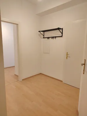 2-Zimmer-Immobilie kaufen in Wiener Neustadt – 57,3 m², € 110.000 – Bild 4 von 8