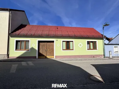 4-Zimmer-Haus kaufen in Tulln – 100 m², € 125.000 – Bild 1 von 15