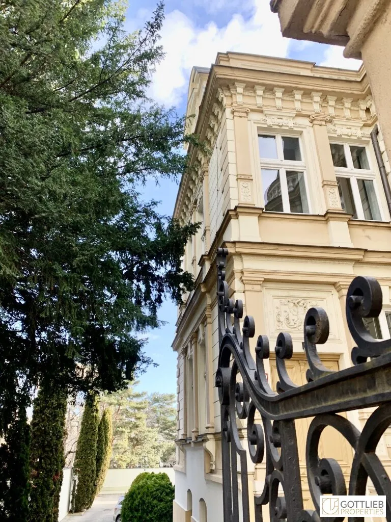 Bestlage historische Altstadt! Gründerzeit-Villa mit modernem Zubau und Parkplätzen - Ansicht 3