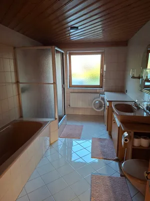 4-Zimmer-Wohnung mieten in Imst – 110 m², € 1.200 – Bild 2 von 15