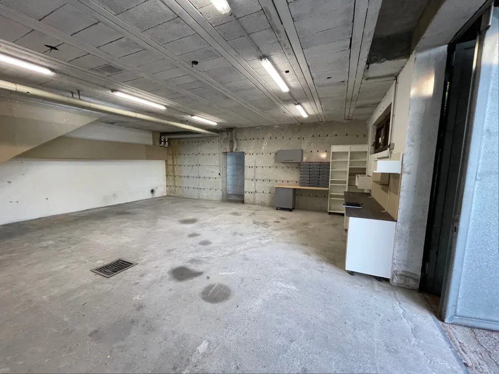 Tiefgarage - Lagerhalle - Werkstatt - Magazin zu vermieten – pohled 2