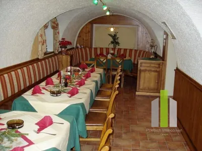 Gewerbeimmobilie kaufen in Vöcklabruck – 765 m², € 1.200.000 – Bild 4 von 8