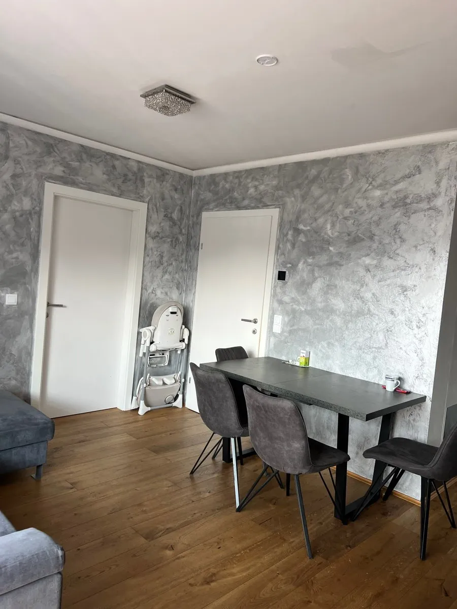 Moderne 3-Zimmer Wohnung mit Balkon, 2 Parkplätzen & Keller in Toplage (Baujahr 2017) - Ansicht 3