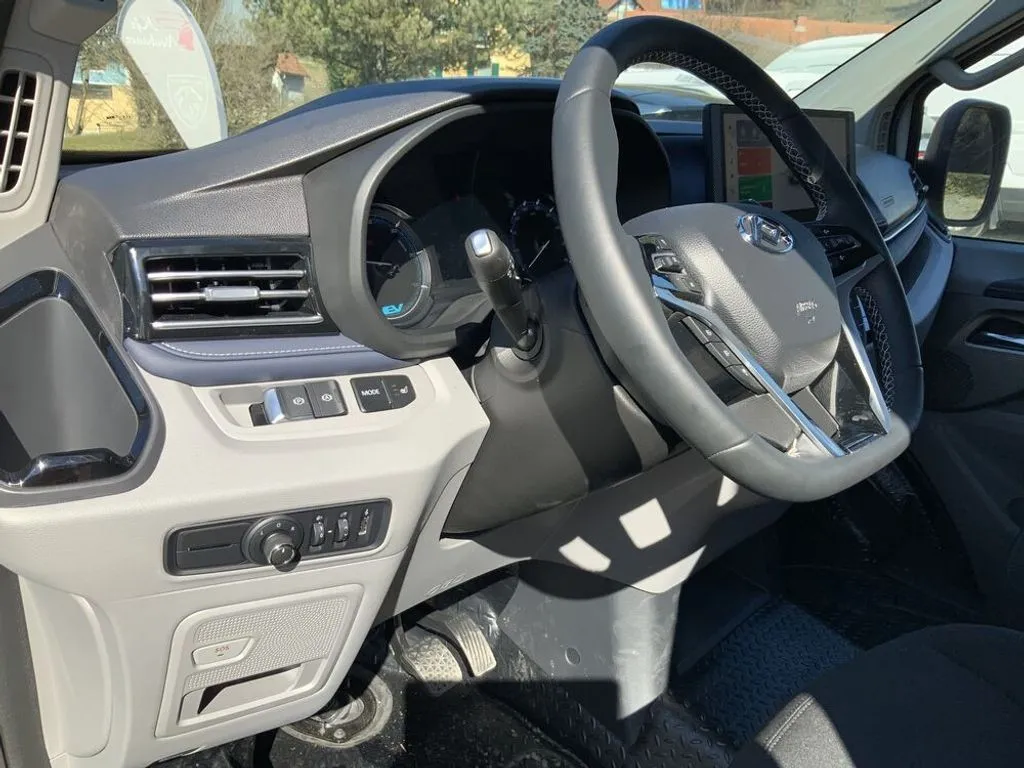 Maxus eDELIVER 7 L2 88 kWh 3,5t Netto: € 32.000,- Transporter / Kastenwagen – Bild 14