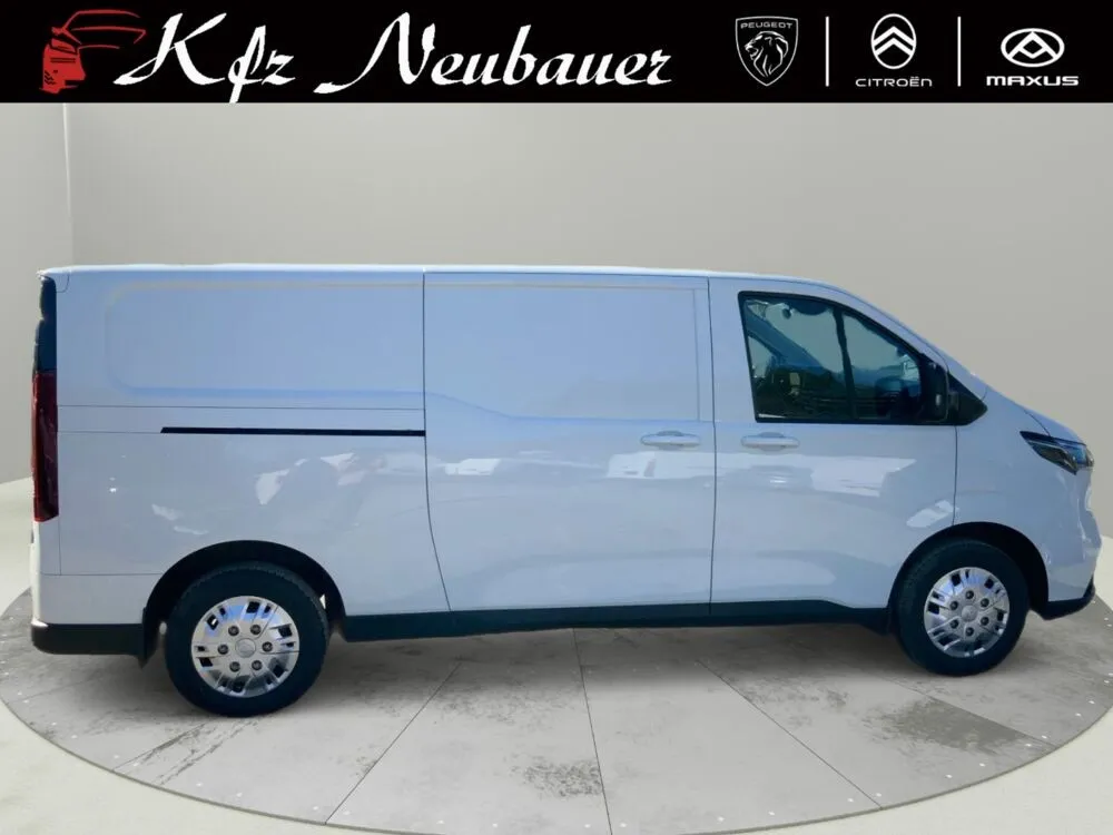 Maxus eDELIVER 7 L2 88 kWh 3,5t Netto: € 32.000,- Transporter / Kastenwagen – Bild 4