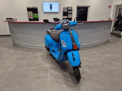 Vespa GTS 125 Supersport Blau