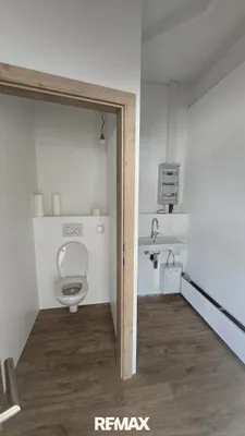 Gewerbeimmobilie mieten in Leibnitz – 126 m², € 1.184 – Bild 8 von 8