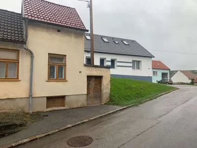 Haus kaufen in Mistelbach – 201 m², € 45.000 – Bild 4 von 18