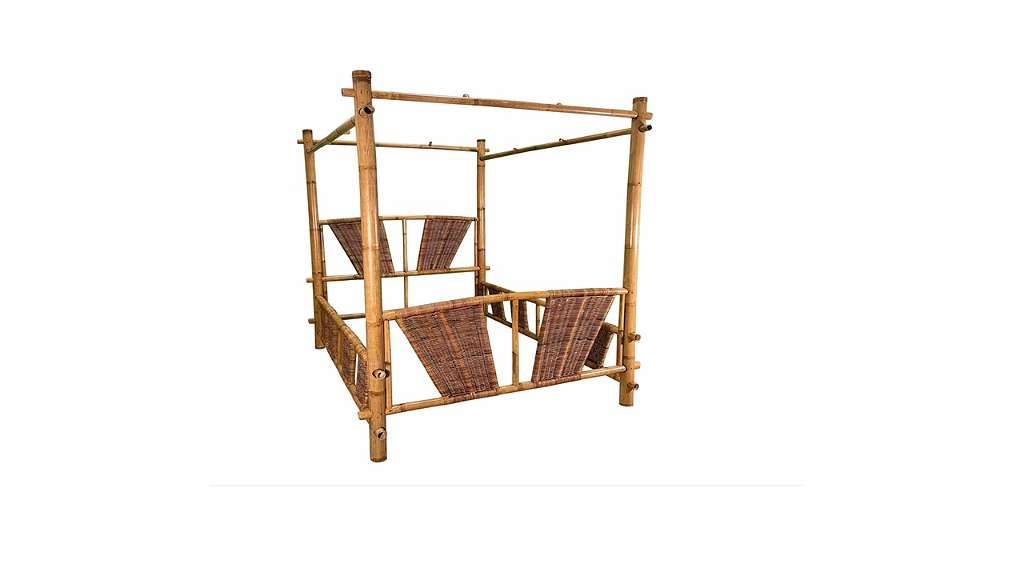 Bett / Himmelbett Bambus - hochwertig inkl. Regal und Vorhnge,  680,-  (8572 Brnbach) - willhaben