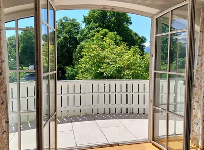 4-Zimmer-Wohnung mieten in Salzburg Stadt – 152 m², € 2.630 – Bild 2 von 14