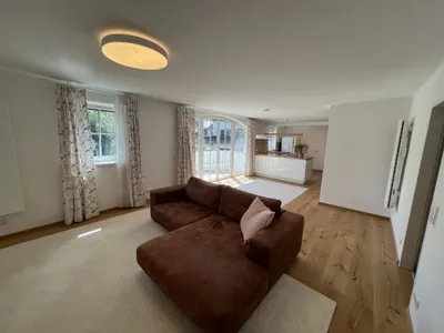 4-Zimmer-Wohnung mieten in Salzburg Stadt – 152 m², € 2.630 – Bild 4 von 14