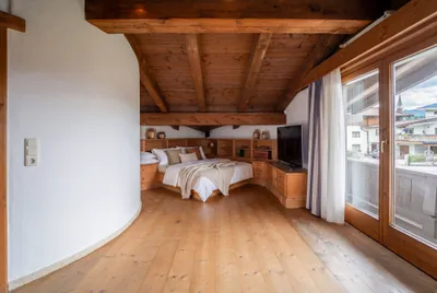 Haus kaufen in Kitzbühel – 287 m² – Bild 8 von 11