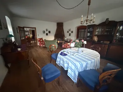 7-Zimmer-Immobilie kaufen in Neunkirchen – 224 m², € 750.000 – Bild 10 von 21