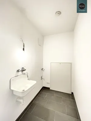 3-Zimmer-Gewerbeimmobilie mieten in Wien – 245 m², € 3.849 – Bild 26 von 48