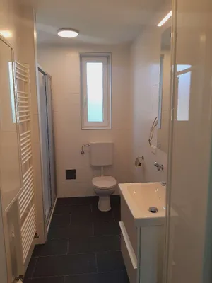 2-Zimmer-Wohnung mieten in Neunkirchen – 68 m², € 526 – Bild 10 von 12