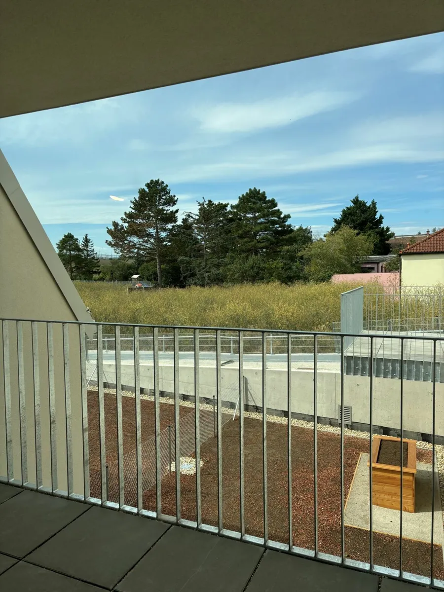 ZU VERMIETEN! ab sofort bezugsfertig! T19_Kleegarten_gemütliche 2-Zimmerwohnung mit Loggia - Ansicht 2