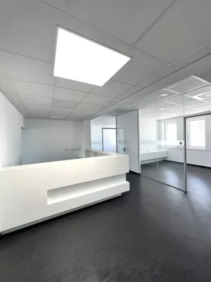 Gewerbeimmobilie mieten in Linz Land – 214 m², € 2.865 – Bild 2 von 9