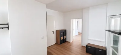 7-Zimmer-Wohnung mieten in Eferding – 147 m², € 1.490 – Bild 3 von 11
