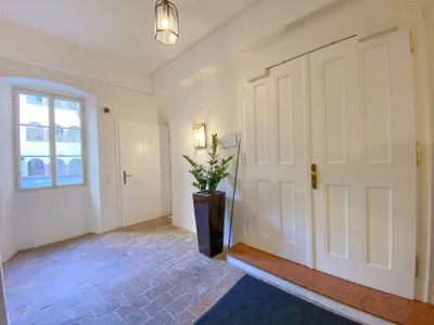 8-Zimmer-Gewerbeimmobilie mieten in Salzburg Stadt – 258 m², € 4.966 – Bild 9 von 13