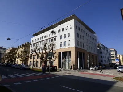 Gewerbeimmobilie mieten in Salzburg Stadt – 176 m², € 3.319 – Bild 14 von 16