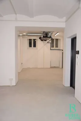 2-Zimmer-Gewerbeimmobilie mieten in Wien – 144 m², € 1.849 – Bild 7 von 17