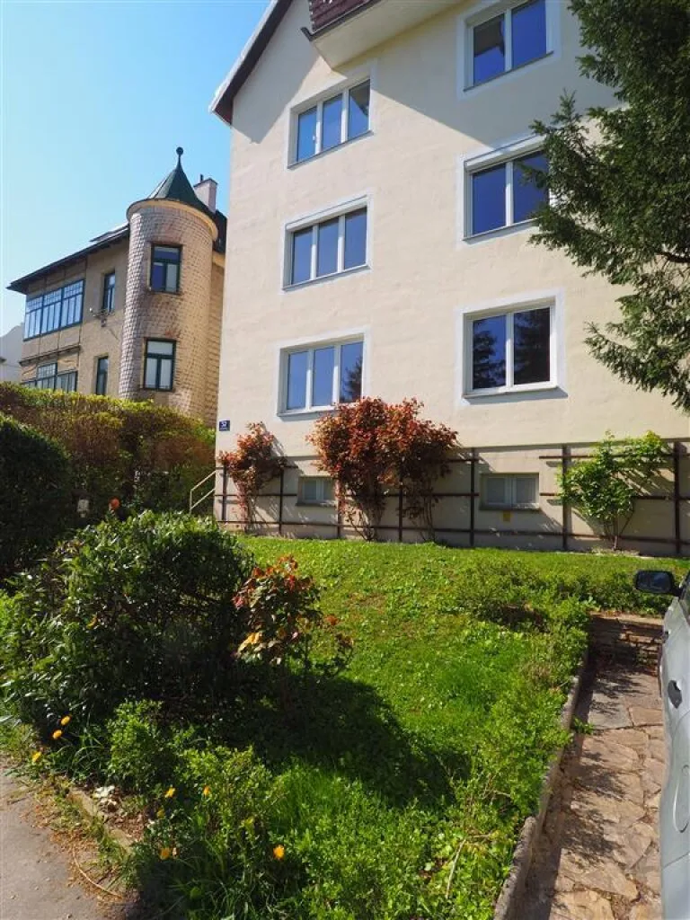TOP AUFGETEILTE 4-ZIMMERWOHNUNG IM EG - SANIERUNGSBEDÜRFTIG – pohled 3