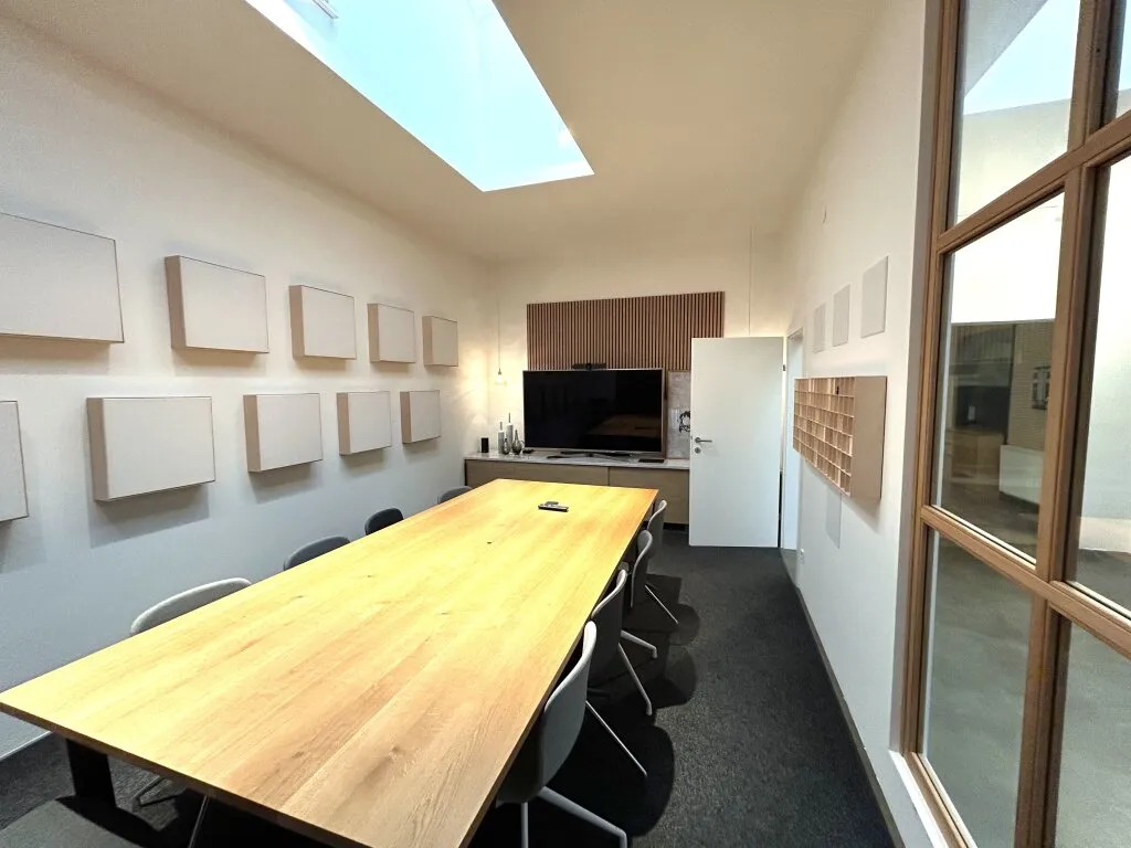 Attraktive Gewerbefläche für Produktion, Studio & Büro inkl. 8 Stellplätzen und Terrasse - Ansicht 3