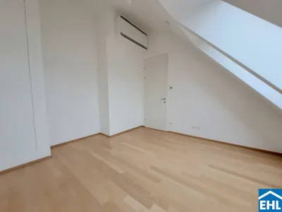 Klimatisierte Dachgeschoßwohnung nahe der Innenstadt – Bild 3