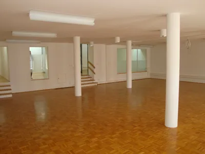 Gewerbeimmobilie mieten in Ried im Innkreis – 260 m², € 1.810 – Bild 1 von 3