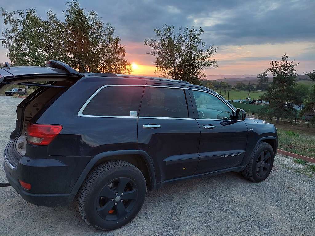 Jeep Grand Cherokee 3.0 Overland SUV / Geländewagen