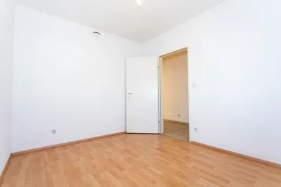 4-Zimmer-Wohnung mieten in Melk – 84,2 m², € 826 – Bild 2 von 32